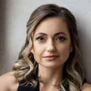 Анна Залюбовська